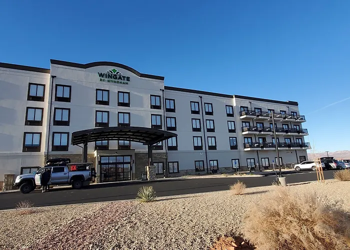 Wingate By Wyndham Powell 3* Page